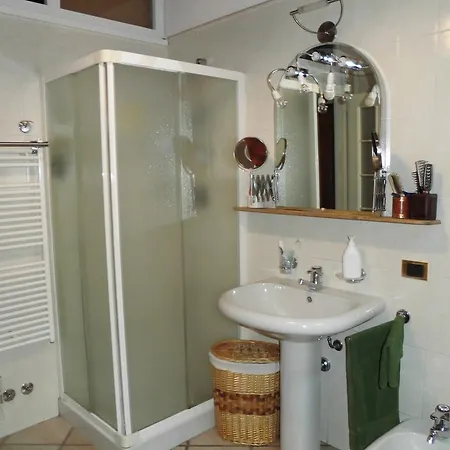 Oasi Tra Laghi & Monti